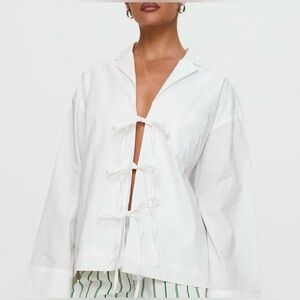 Princess Polly long sleeve white top with front tie details size 6.